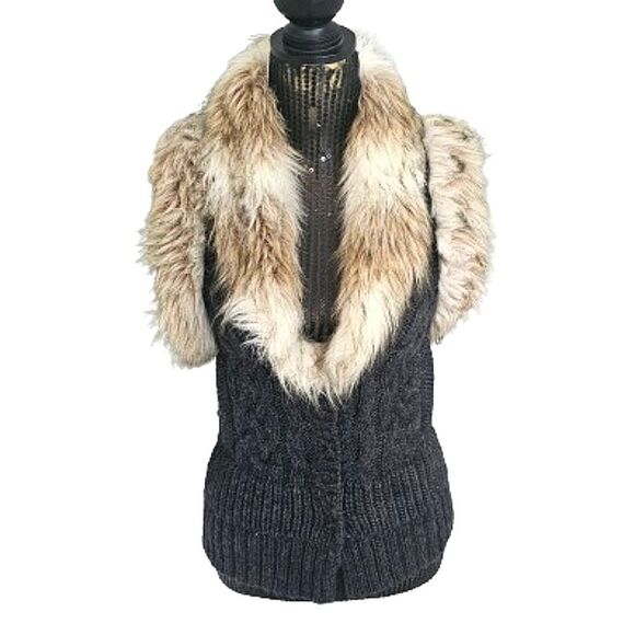 Loft sleeveless faux fur sweater vest size XS - Picture 1 of 13